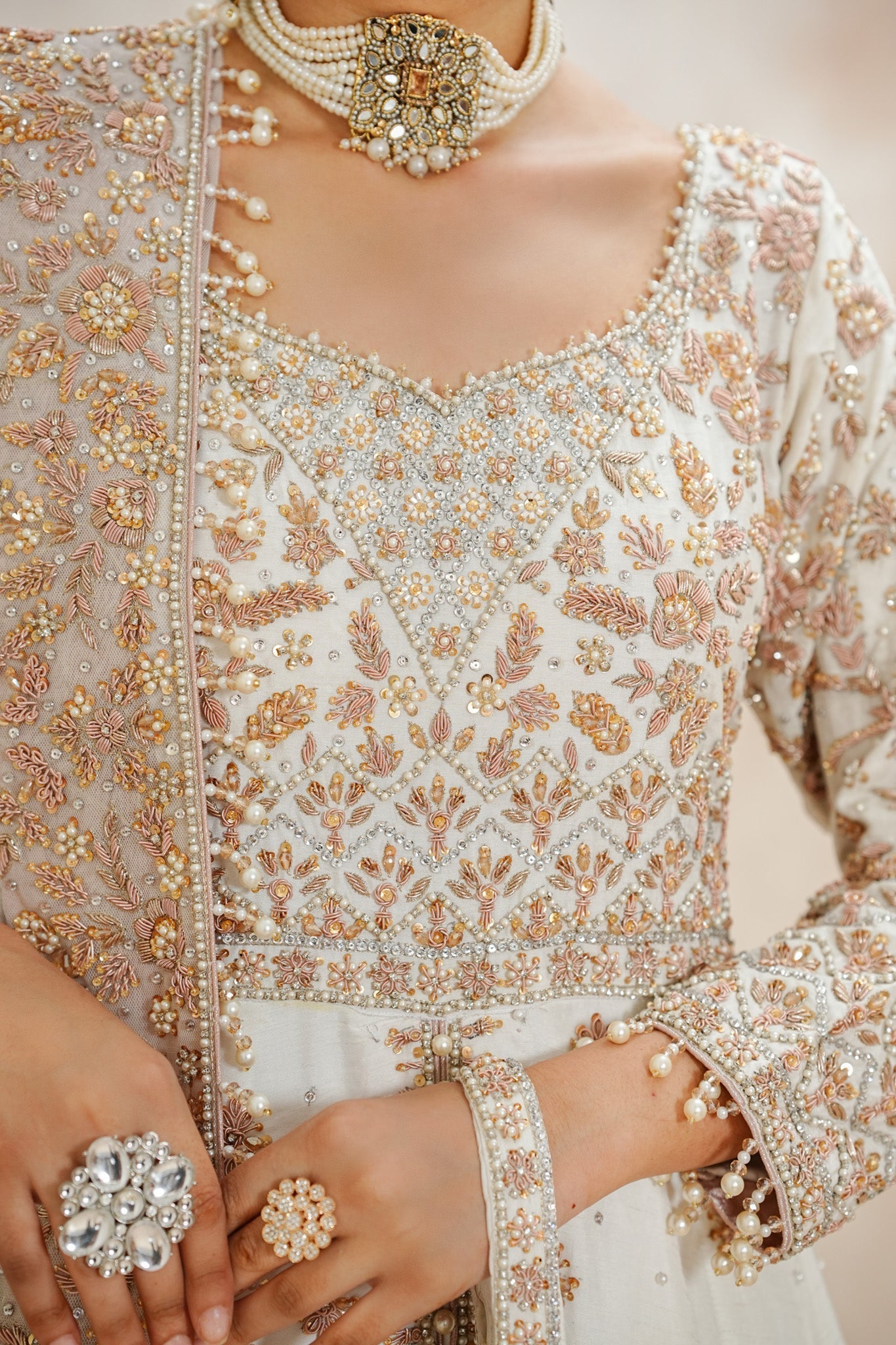 Samsara - bridal look by Karigur Bridal, view 4