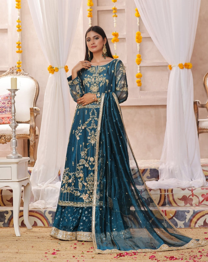 Sara - bridal look by Karigur Bridal