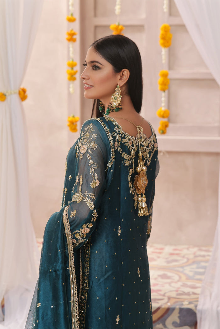 Sara - bridal look by Karigur Bridal, view 4