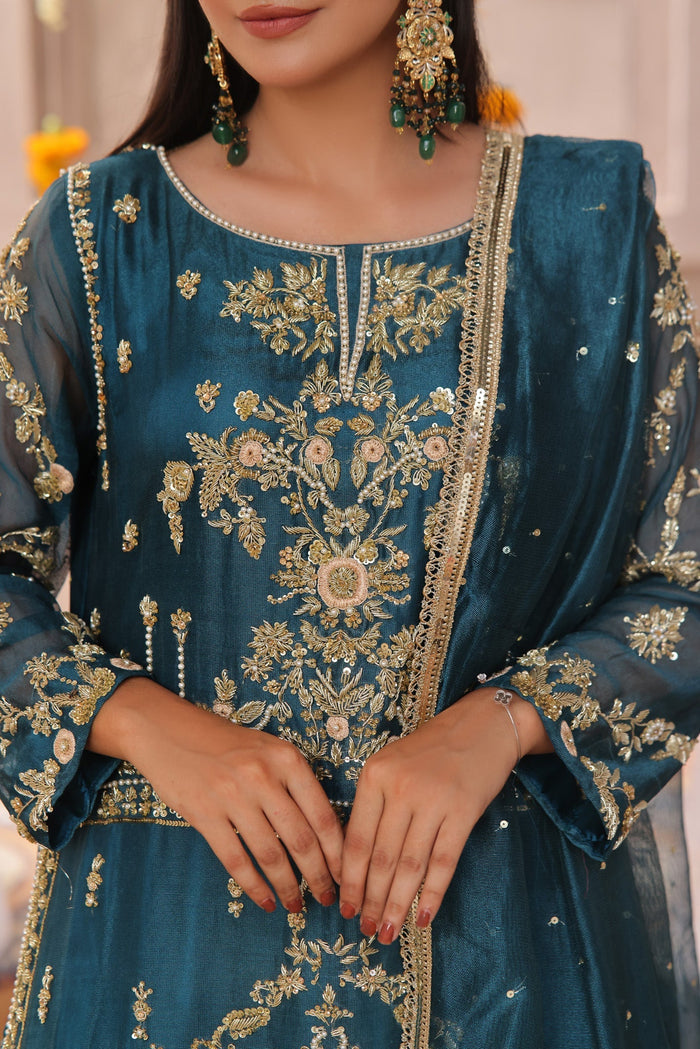Sara - bridal look by Karigur Bridal, view 5