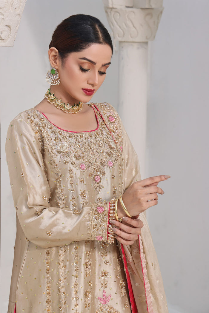 Shadan - bridal look by Karigur Bridal, view 5