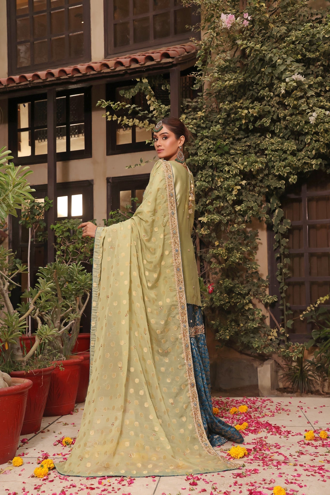 Shameem - bridal look by Karigur Bridal, view 2