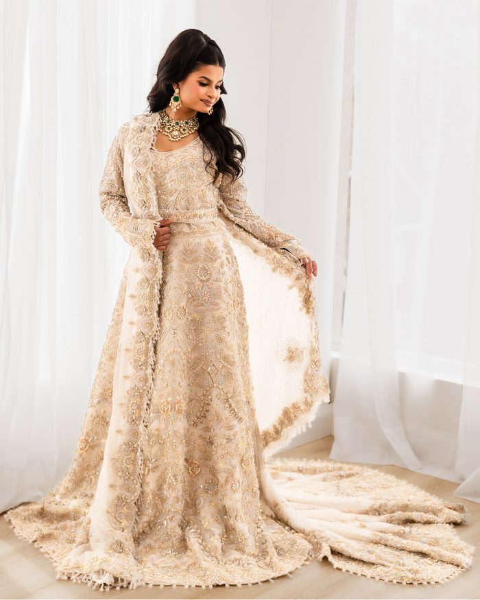 Sotiria - bridal look by Karigur Bridal, view 2