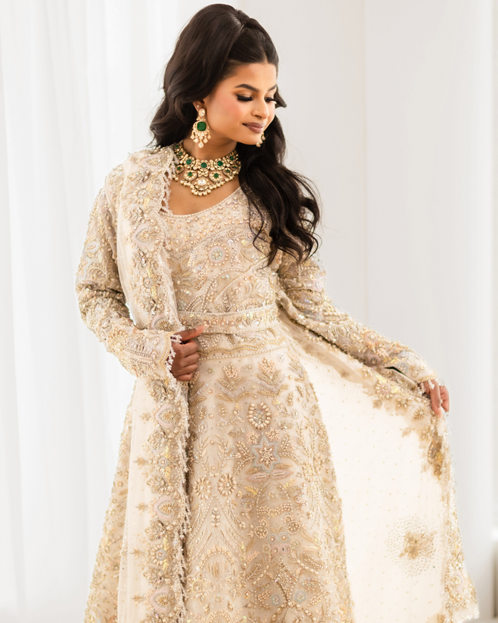 Sotiria - bridal look by Karigur Bridal, view 6