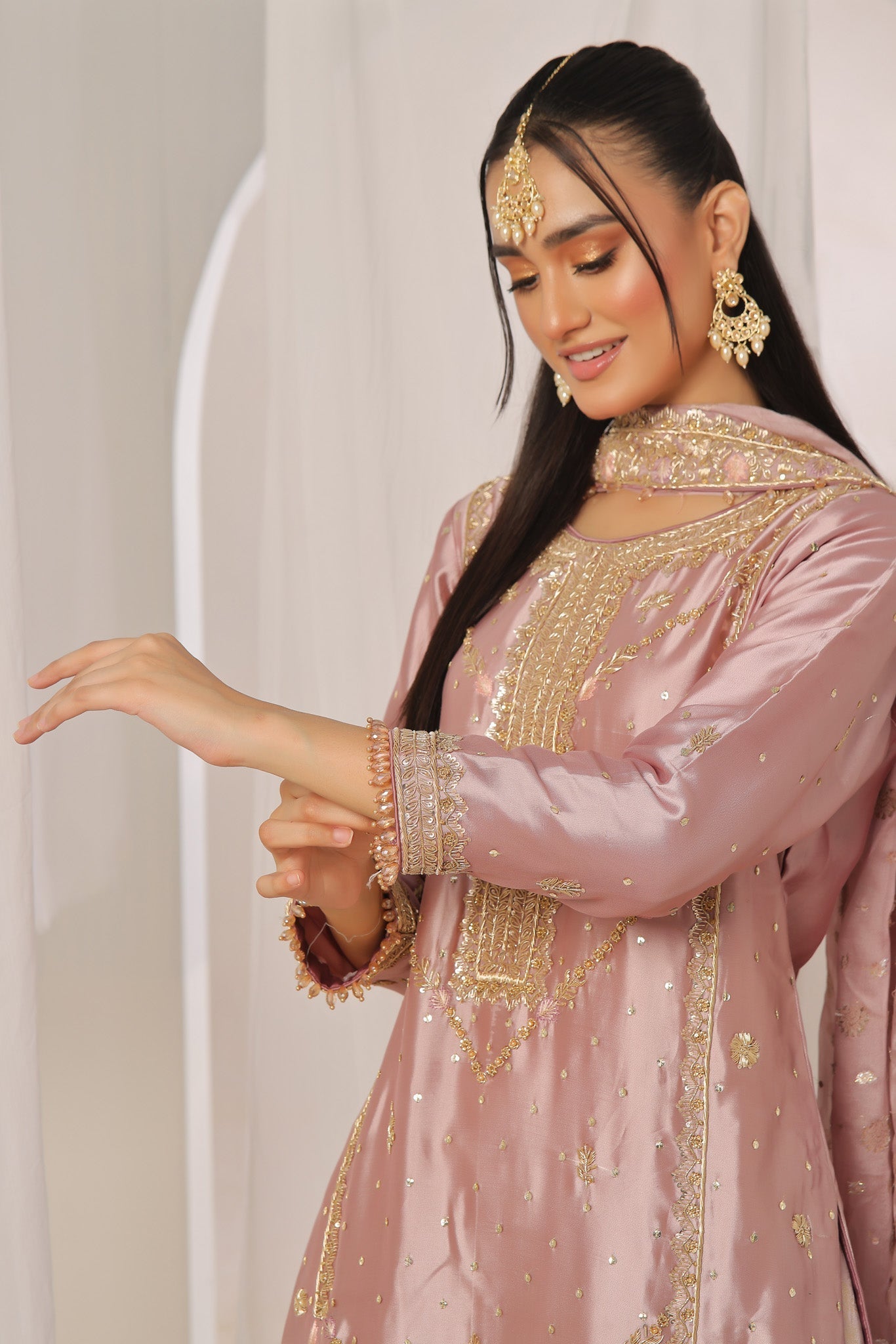 Suriya - bridal look by Karigur Bridal, view 2