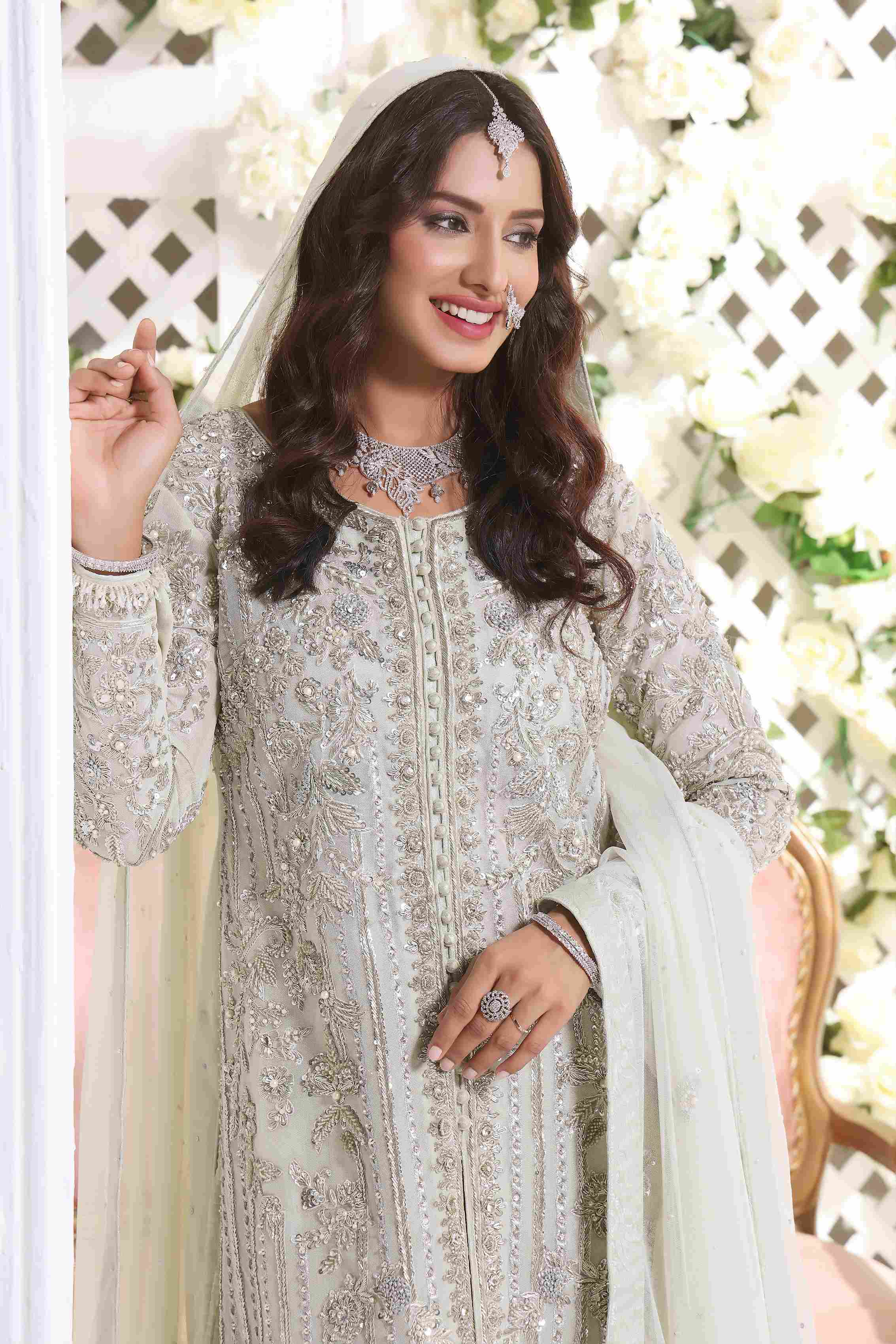 Mabel - bridal look by Karigur Bridal, view 2