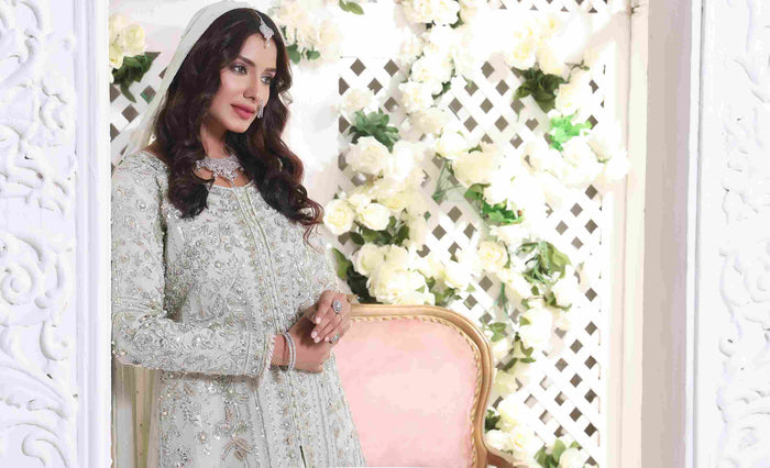 Mabel - bridal look by Karigur Bridal, view 3
