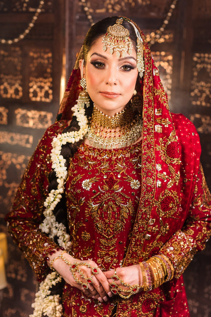 Violetta - bridal look by Karigur Bridal, view 3