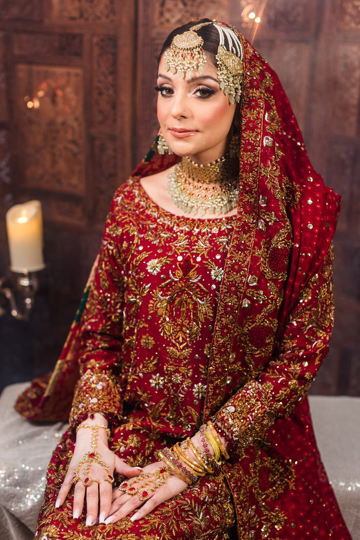 Violetta - bridal look by Karigur Bridal, view 7