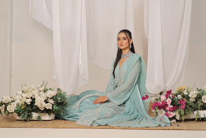 Wardah - bridal look by Karigur Bridal, view 5