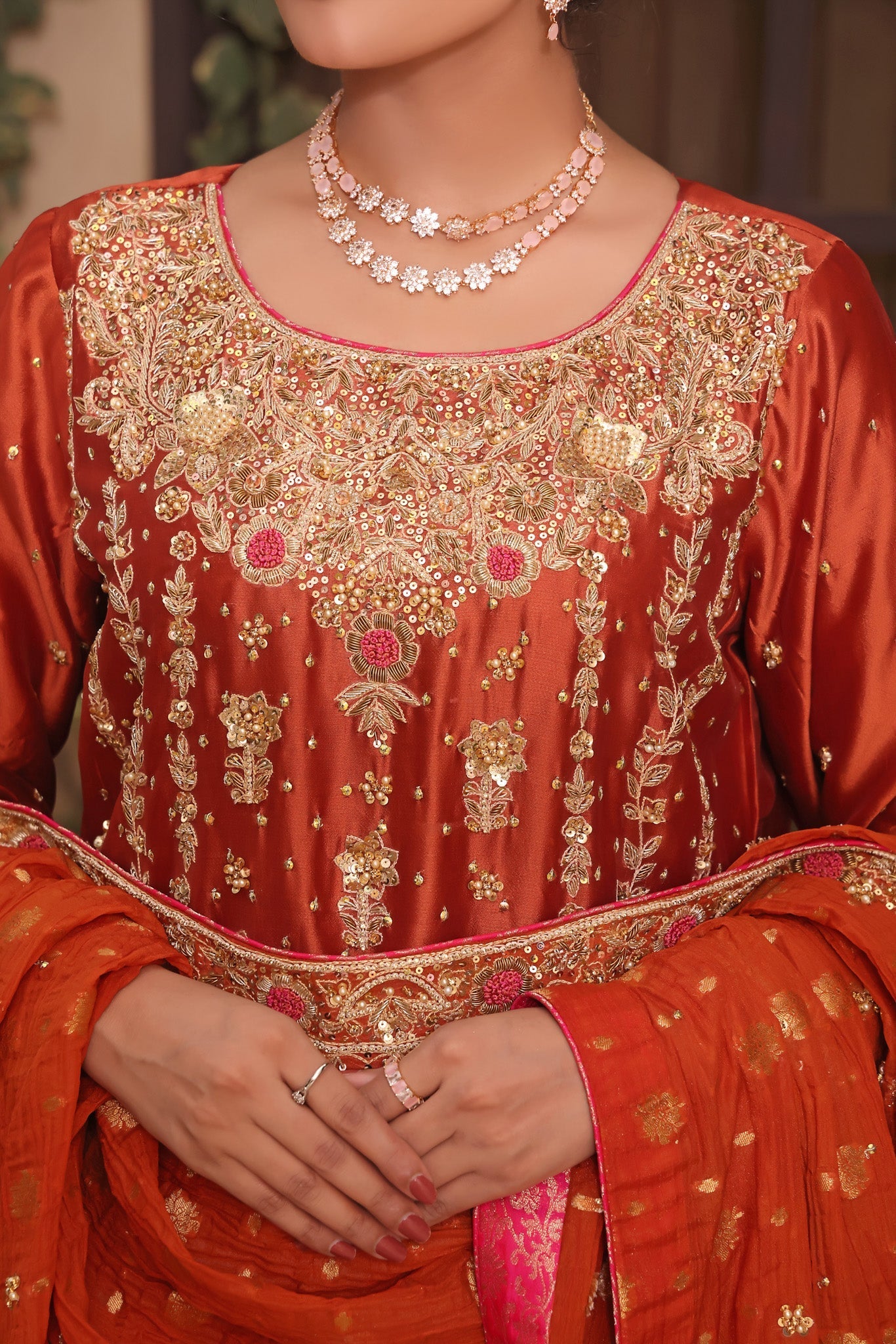 Yamama - bridal look by Karigur Bridal, view 3