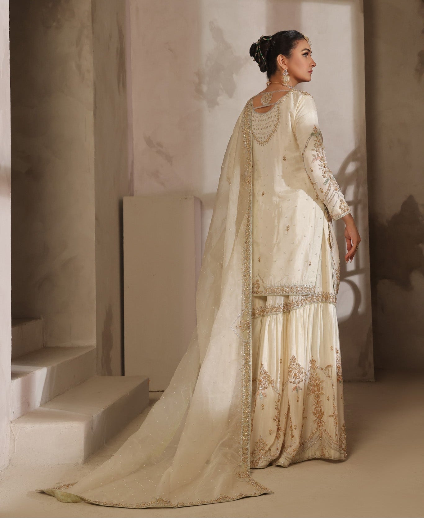 Yasira - bridal look by Karigur Bridal, view 3