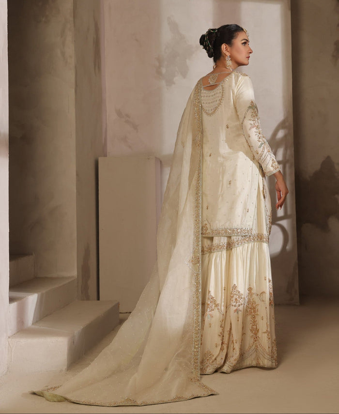 Yasira - bridal look by Karigur Bridal, view 3