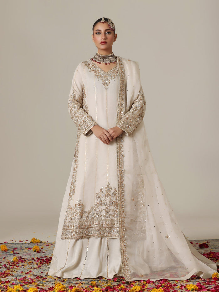 Zafiya - bridal look by Karigur Bridal