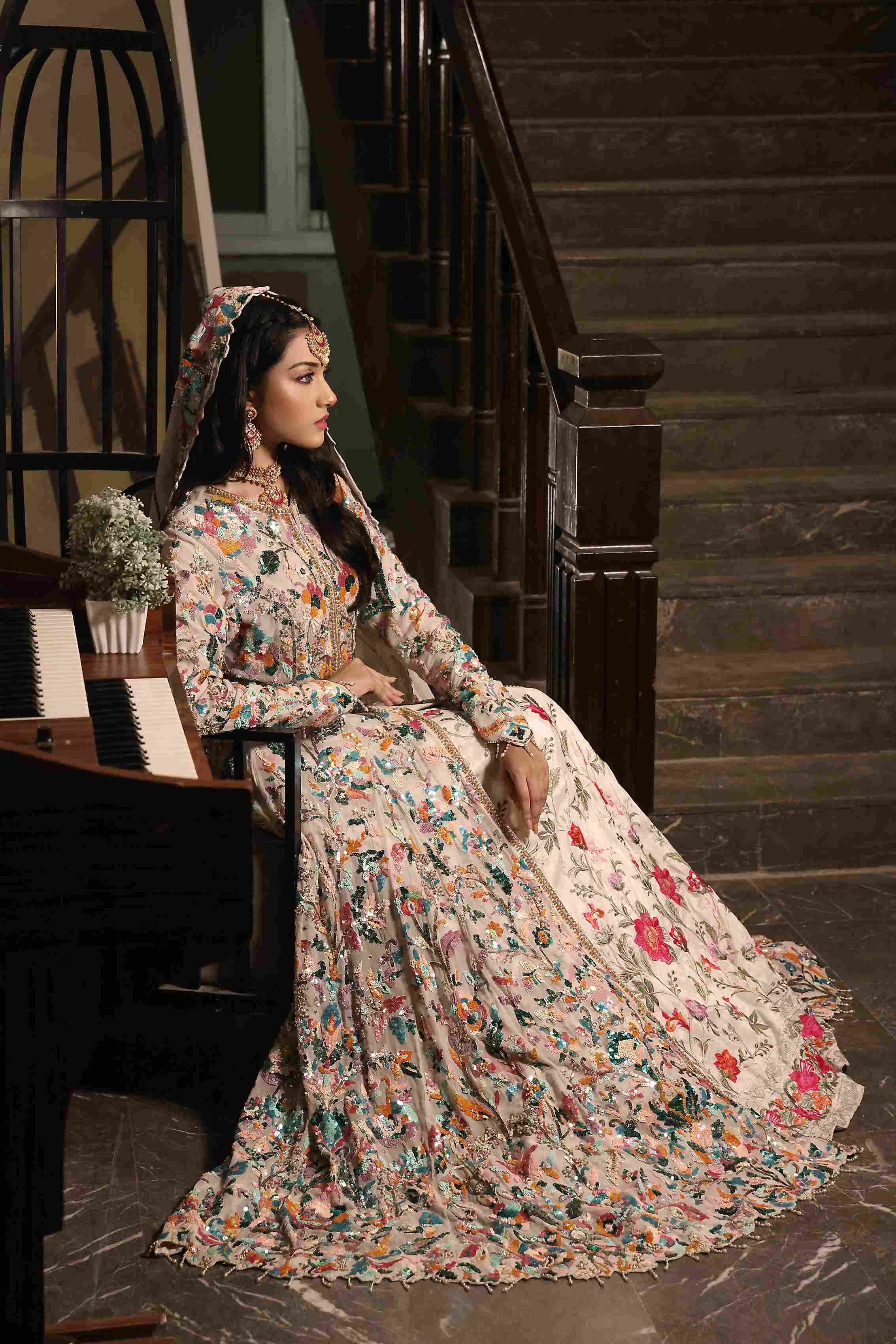 Zaira - bridal look by Karigur Bridal, view 3