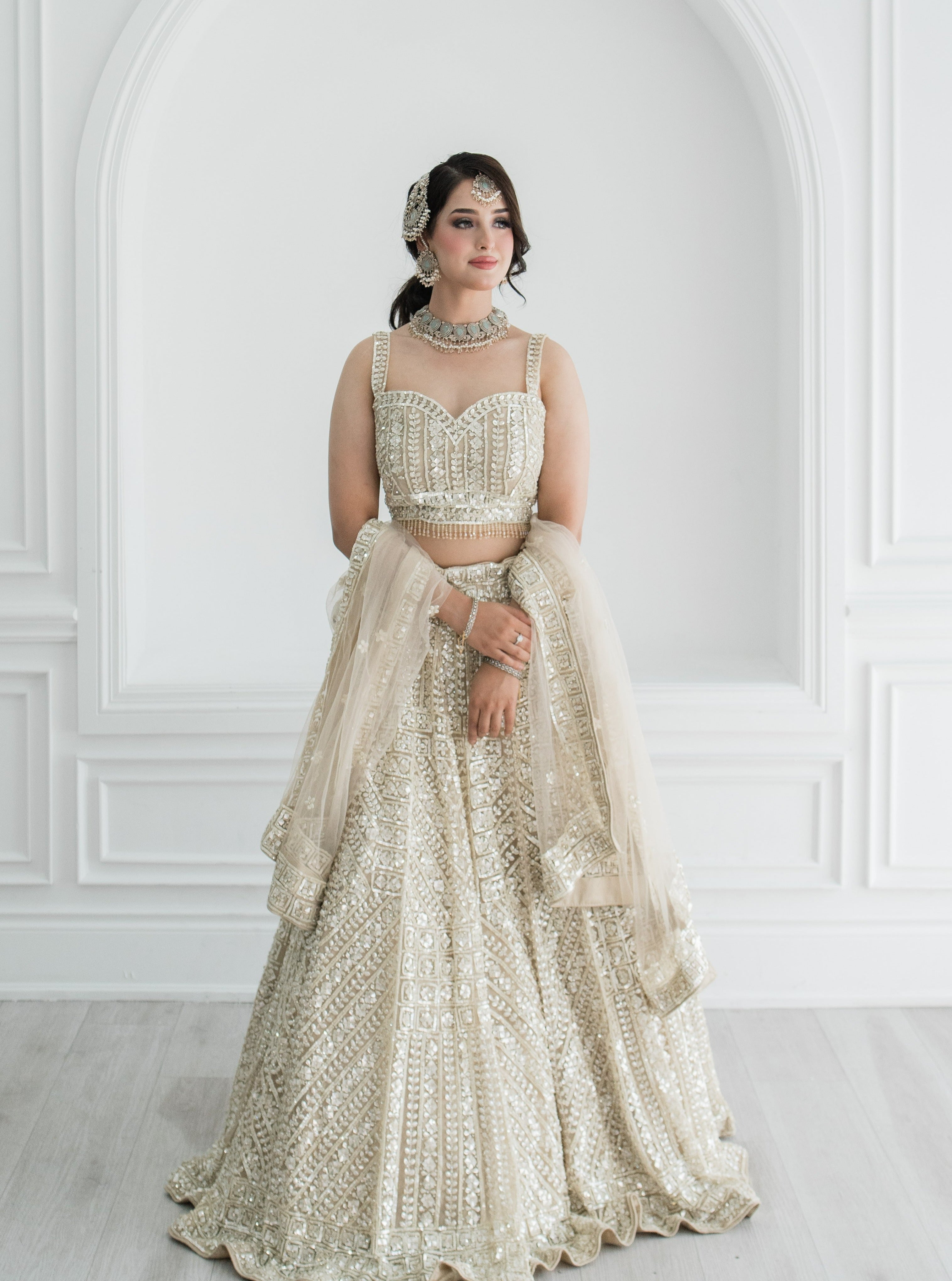 Zoa - bridal look by Karigur Bridal