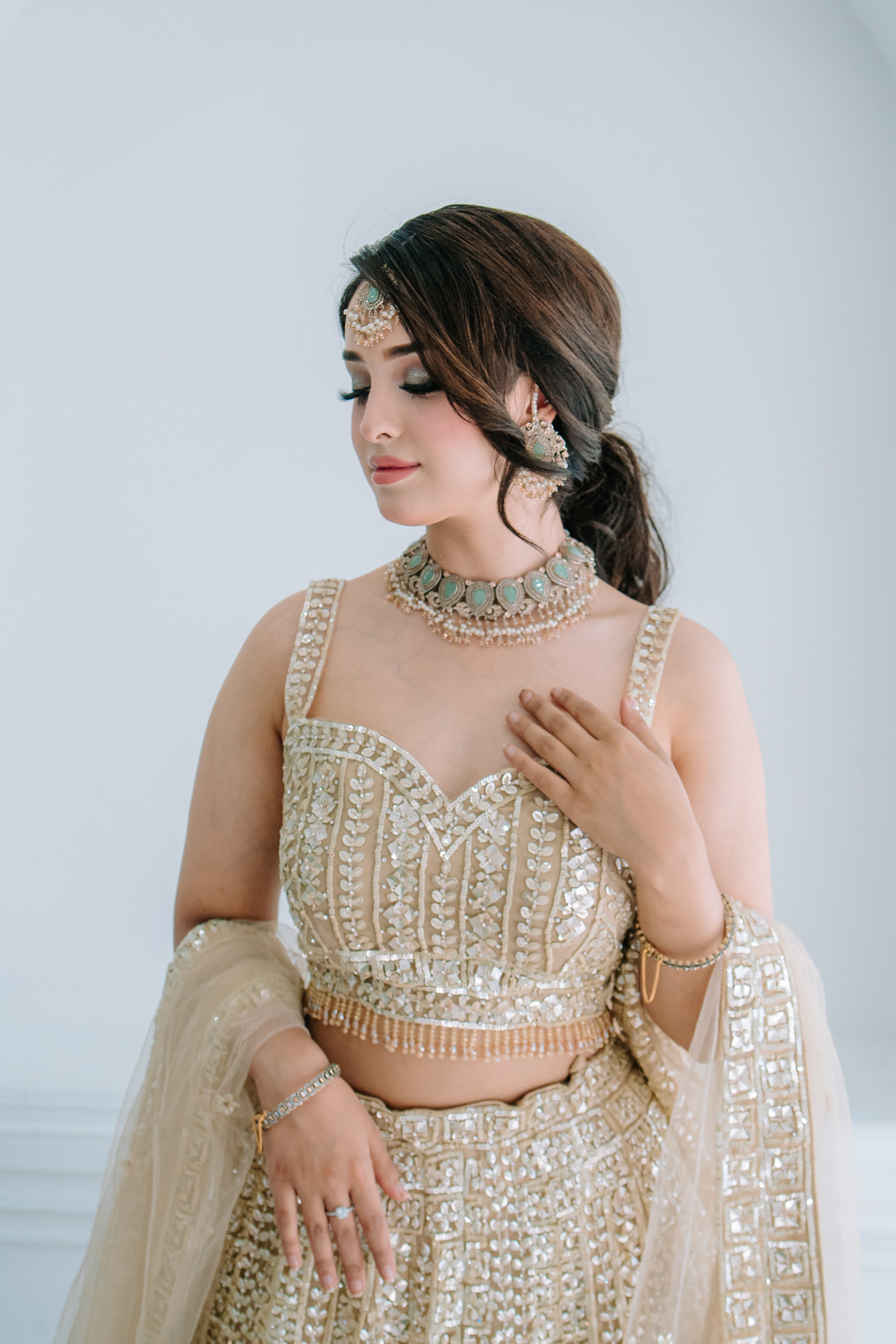 Zoa - bridal look by Karigur Bridal, view 3