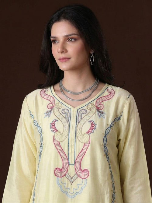 Aarfi - occasion wear by Karigur Bridal, view 2