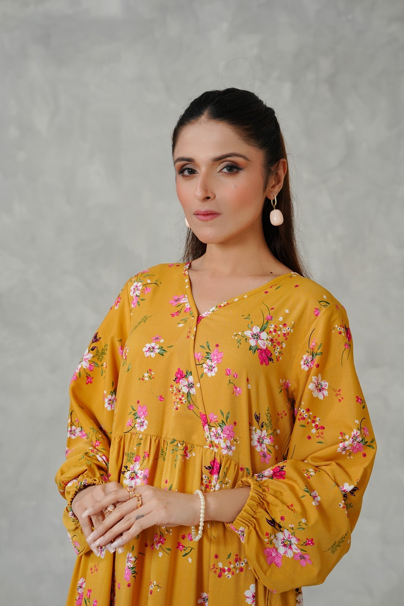 Tazeen - occasion wear by Karigur Bridal, view 3