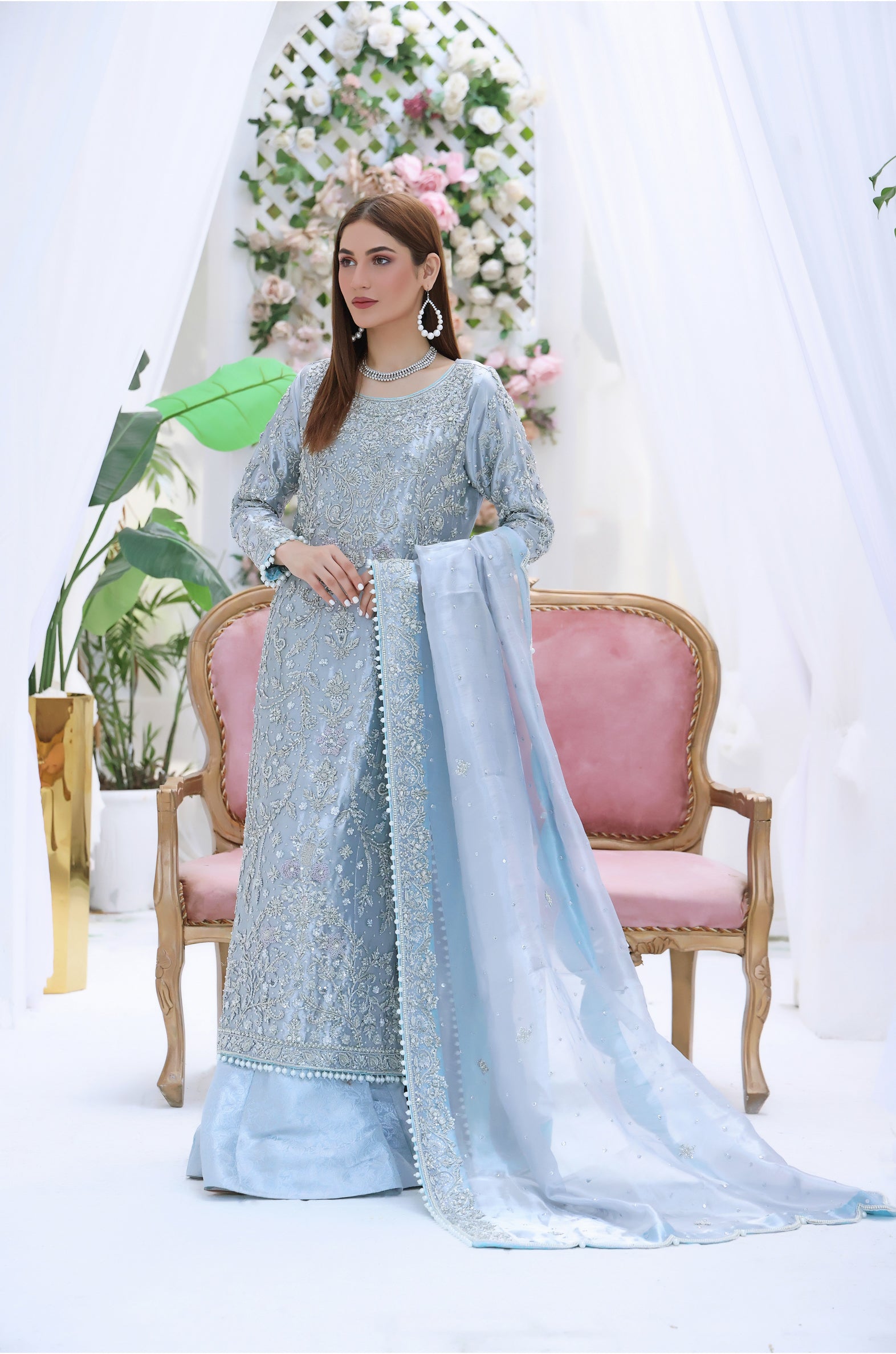 Pakistani dresses for walima best sale